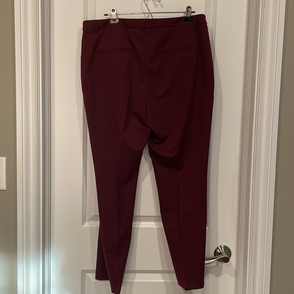 Ladies dress pants. - Picture 3 of 3